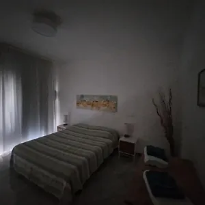  Appartamento Incantevole A Tra Viareggio E Lucca Italia