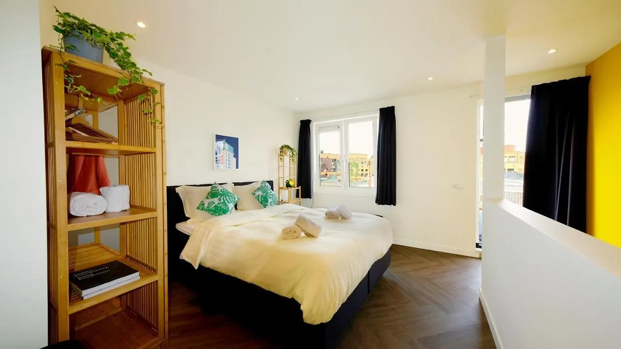 דירות איינדהובן Sunny 45M2 Penthouse With Balcony And Terrace - R65C